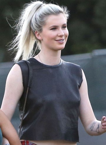 Ireland Baldwin - see  through