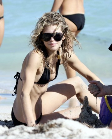 AnnaLynne McCord - black bikini