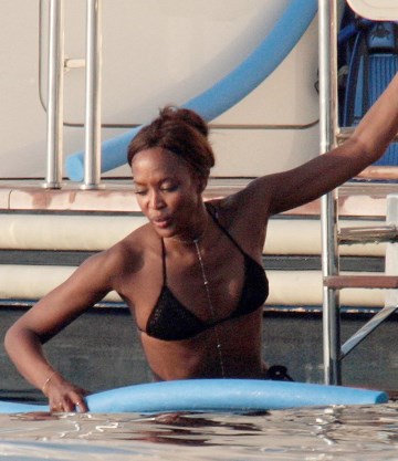 Naomi Campbell - black bikini