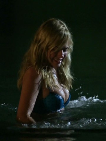 Brittany Robertson - Life Unexpected