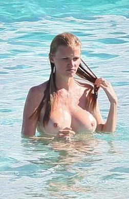 Lara Stone - Topless swimming