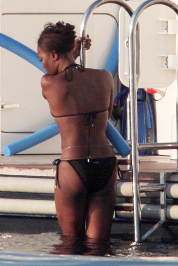 Naomi Campbell - black bikini