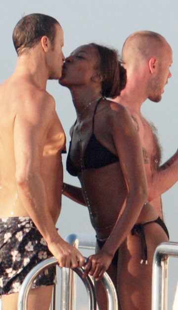 Naomi Campbell - black bikini