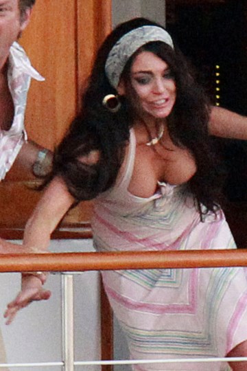 Lindsay Lohan - boob oops