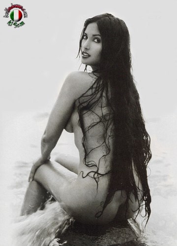 Padma Lakshmi - Unknown Magazine