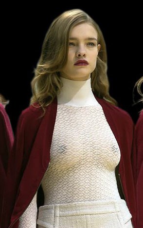 Natalia Vodianova - catwalk oops