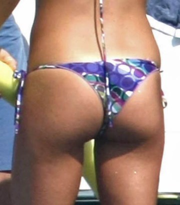 Elisabetta Gregoraci  - bikini