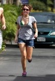Miley Cyrus - jogging