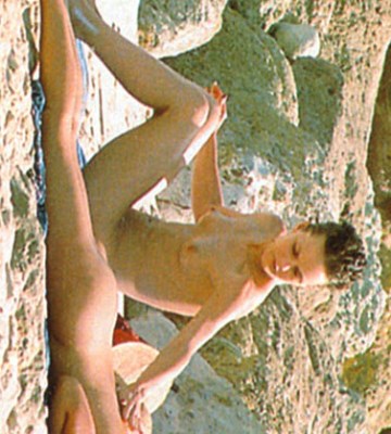 Vanessa Paradis - nude swimming