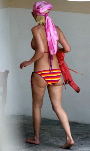 Tara Reid - red bikini