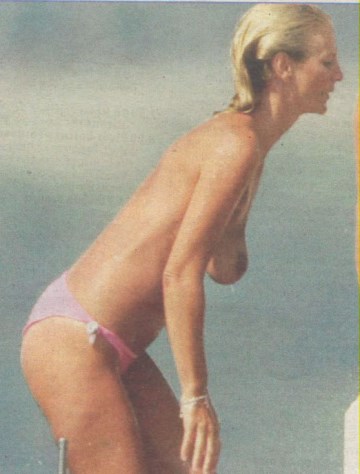 Ulrika Jonsonn - Topless swimming