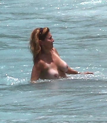 Marilyn Milian - topless
