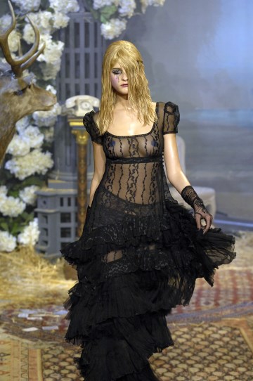 Katarina Ivanovska - Galliano FW 2007