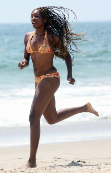 Venus Williams - bikini at the beach