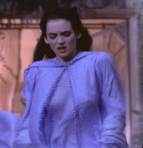 Winona Ryder - Dracula