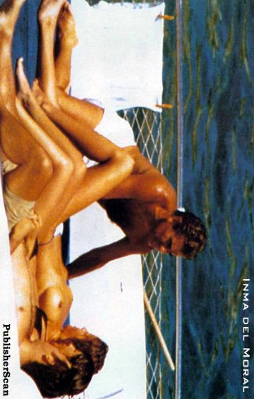Inma del Moral - Topless sunbathing