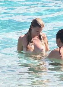 Lara Stone - Topless swimming