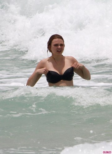 Aimee Teegarden - bikini