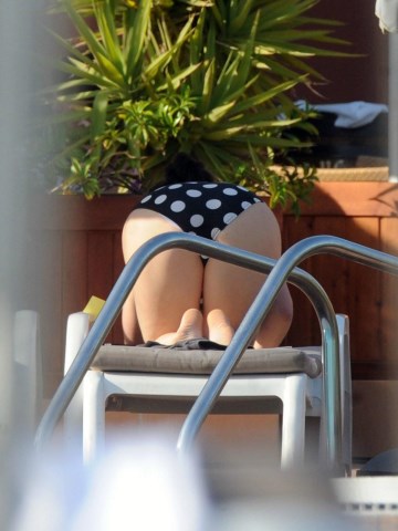 Gemma Arterton - bikini