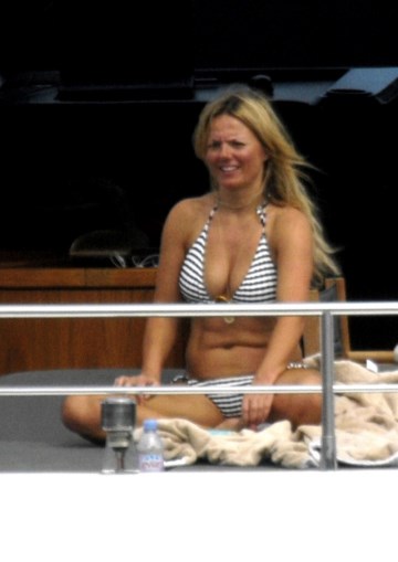 Geri Halliwell - bikini