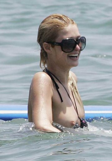 Paris Hilton - boob oops