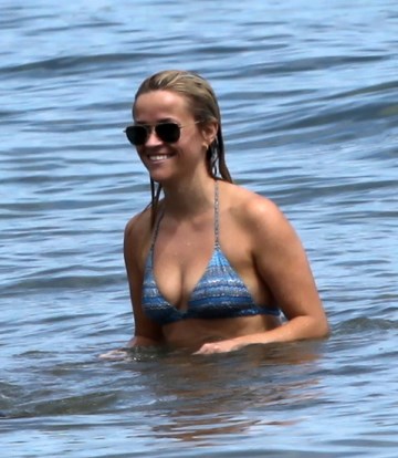 Reese Witherspoon - bikini