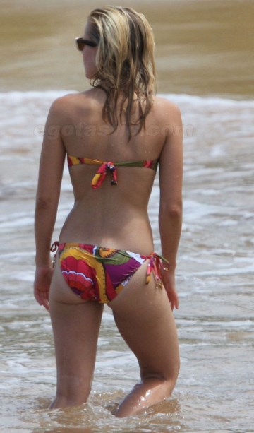 Kristen Bell - bikini