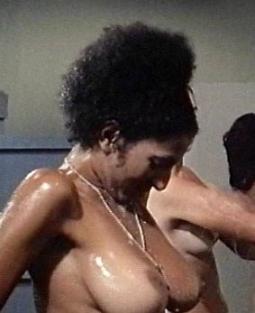 Pam Grier - Black Mama White Mama