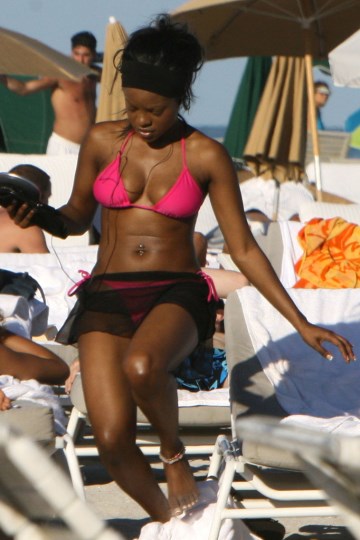 Keisha Buchanan - bikini at the beach