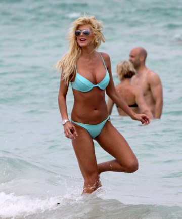 Victoria Silvstedt - bikini