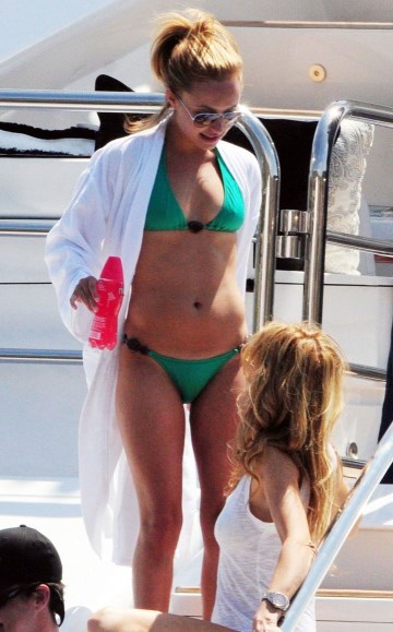 Hayden Panettiere - green bikini