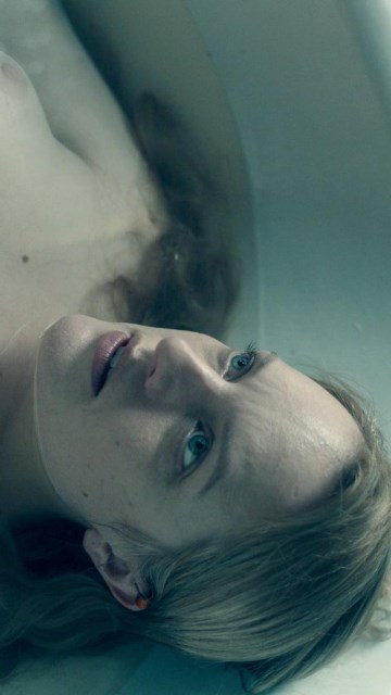 Elisabeth Moss - Top of the Lake