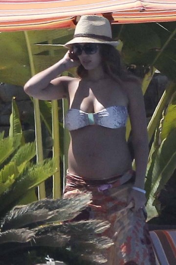 Jessica Alba - bikini