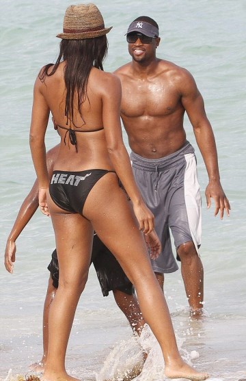 Gabrielle Union - bikini